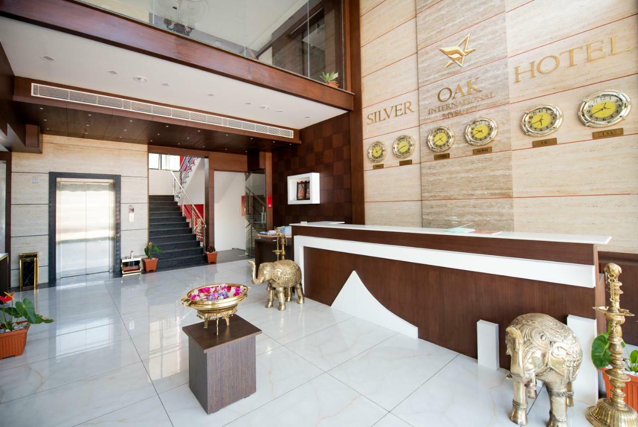 Silver Oak Hotel Майсур Экстерьер фото